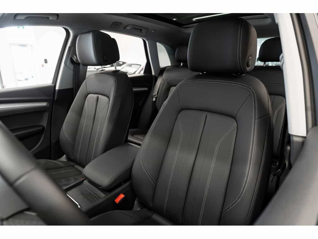 2025 Audi Q5 45 Progressiv - Image 18