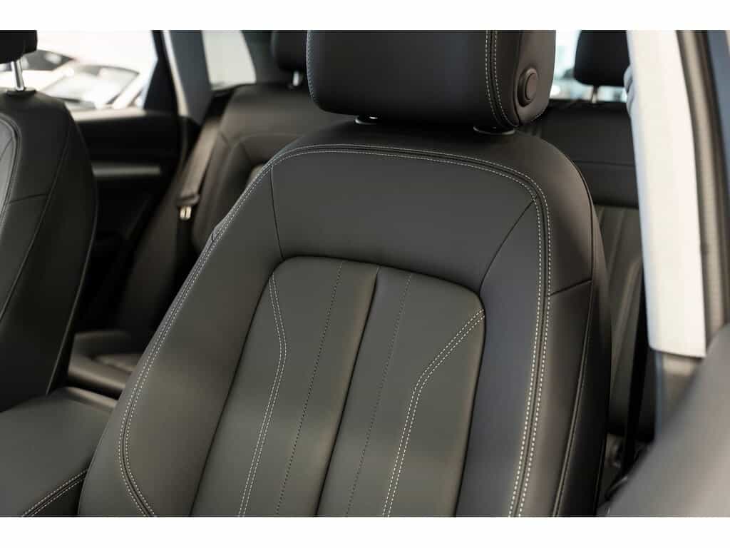 2025 Audi Q5 45 Progressiv - Image 19