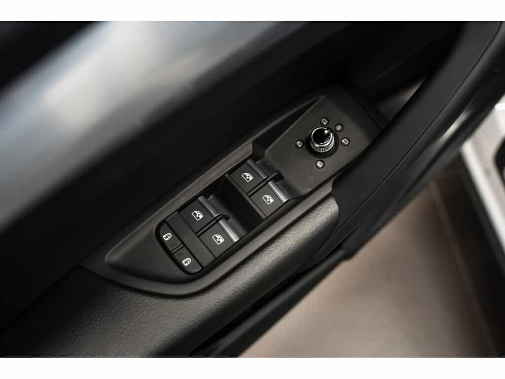 2025 Audi Q5 45 Progressiv - Image 27