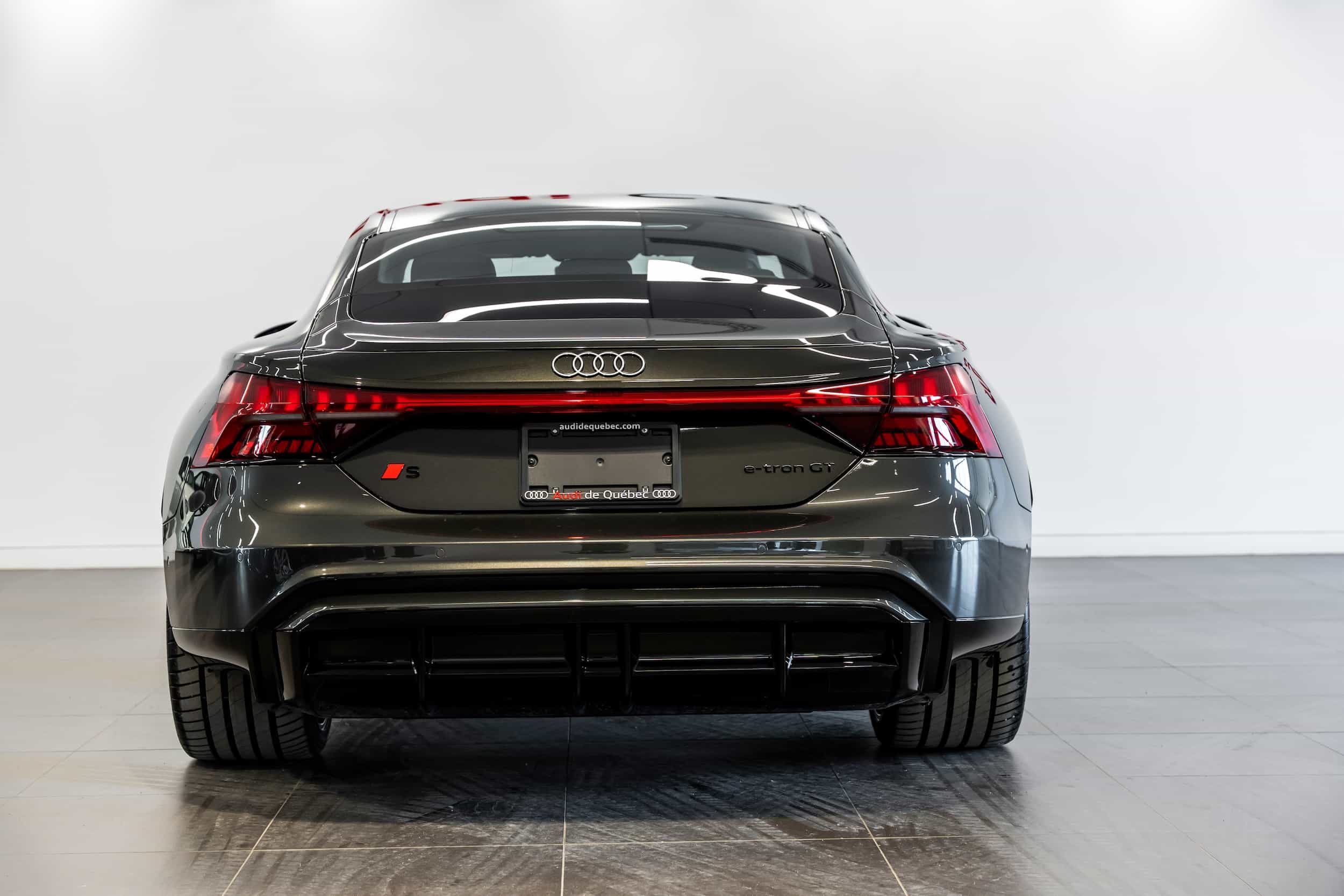 2025 Audi S e-tron GT Base - Image 4