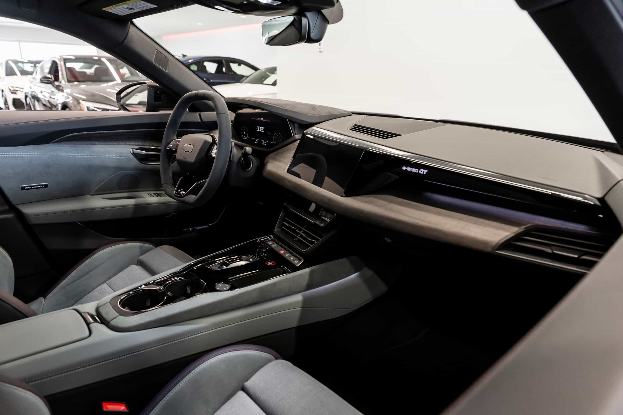 2025 Audi S e-tron GT Base - Image 10