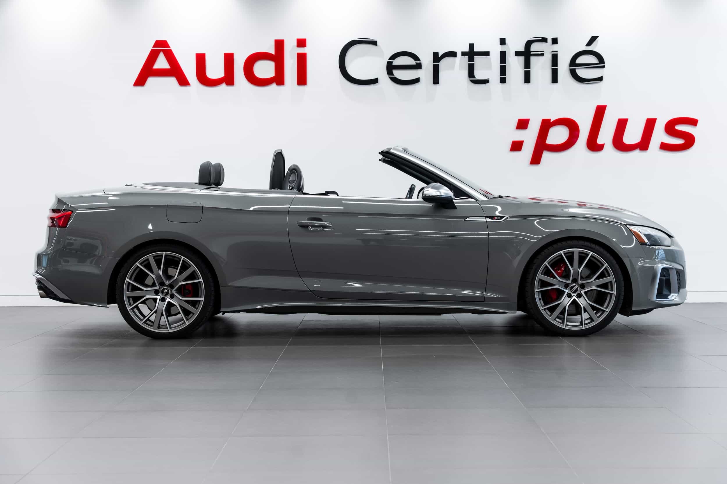 2022 Audi S5 Cabriolet 3.0T Progressiv - Image 3