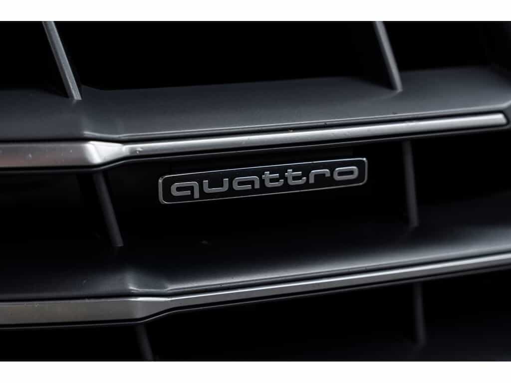 2018 Audi Q5 2.0T Progressiv - Image 11