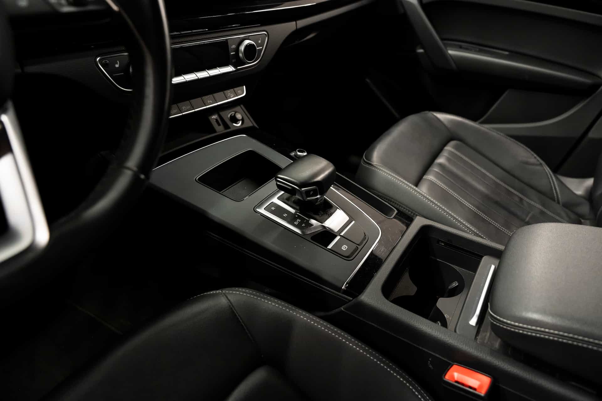 2023 Audi Q5 45 Komfort - Image 23