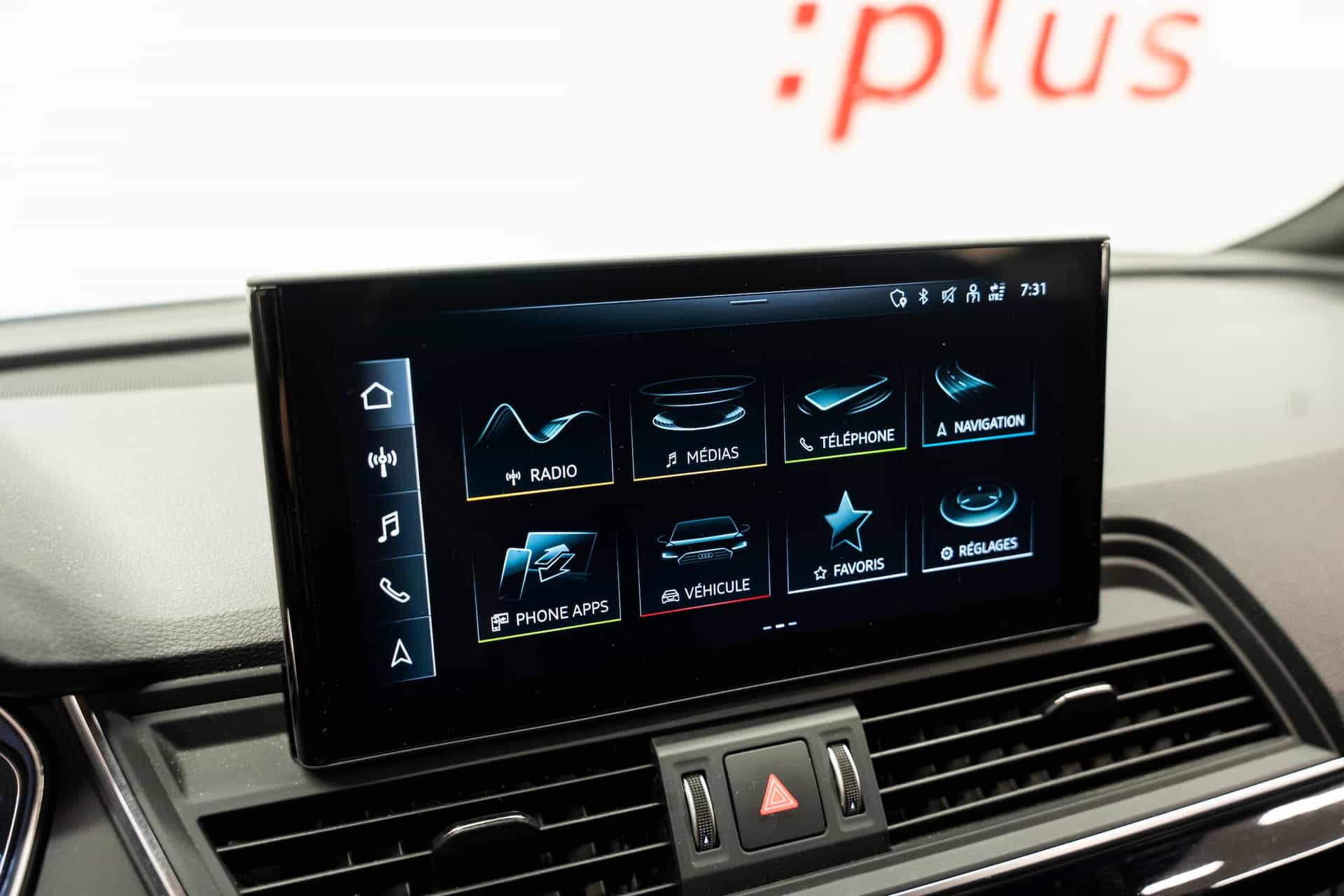 2023 Audi Q5 45 Komfort - Image 28