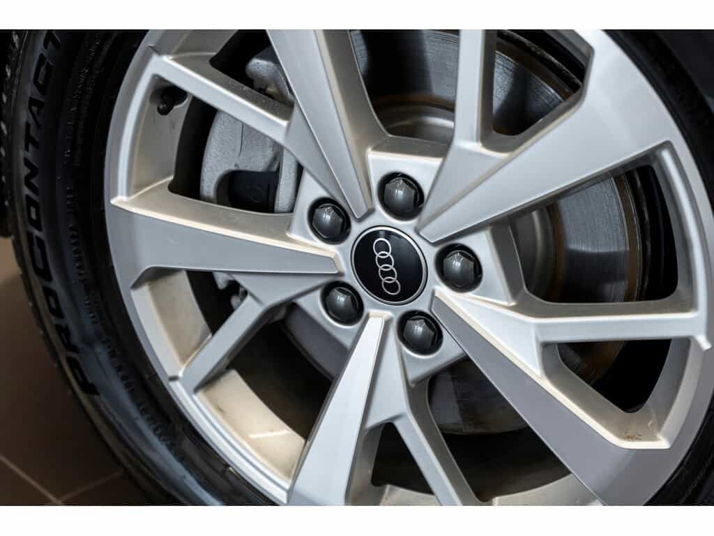 2025 Audi Q3 40 - Image 7