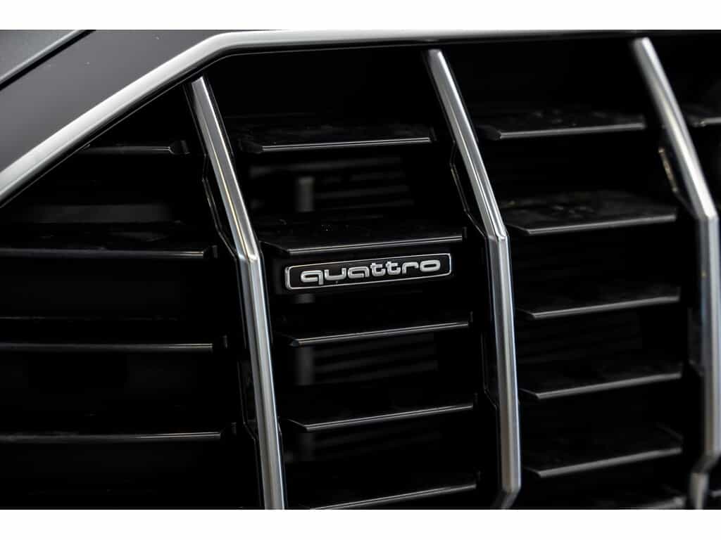 2025 Audi Q3 40 - Image 11