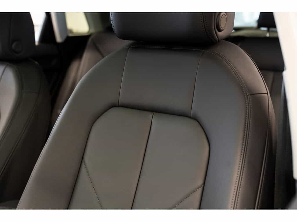 2025 Audi Q3 40 - Image 19