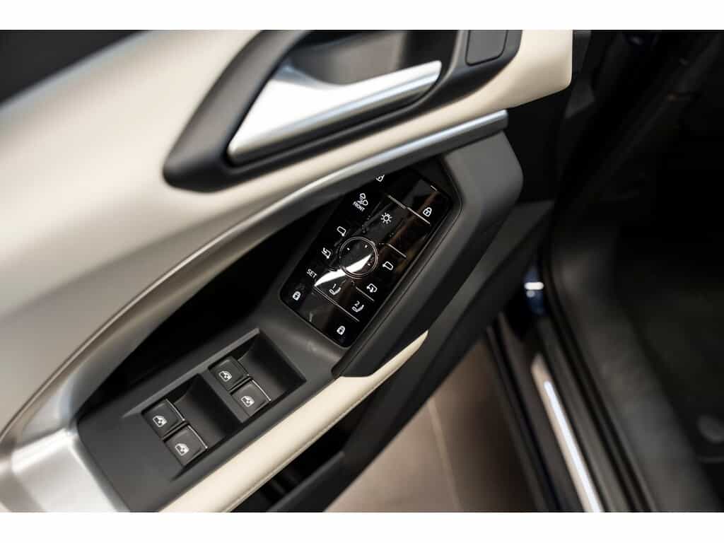 2025 Audi Q5 2.0T Progressiv - Image 22