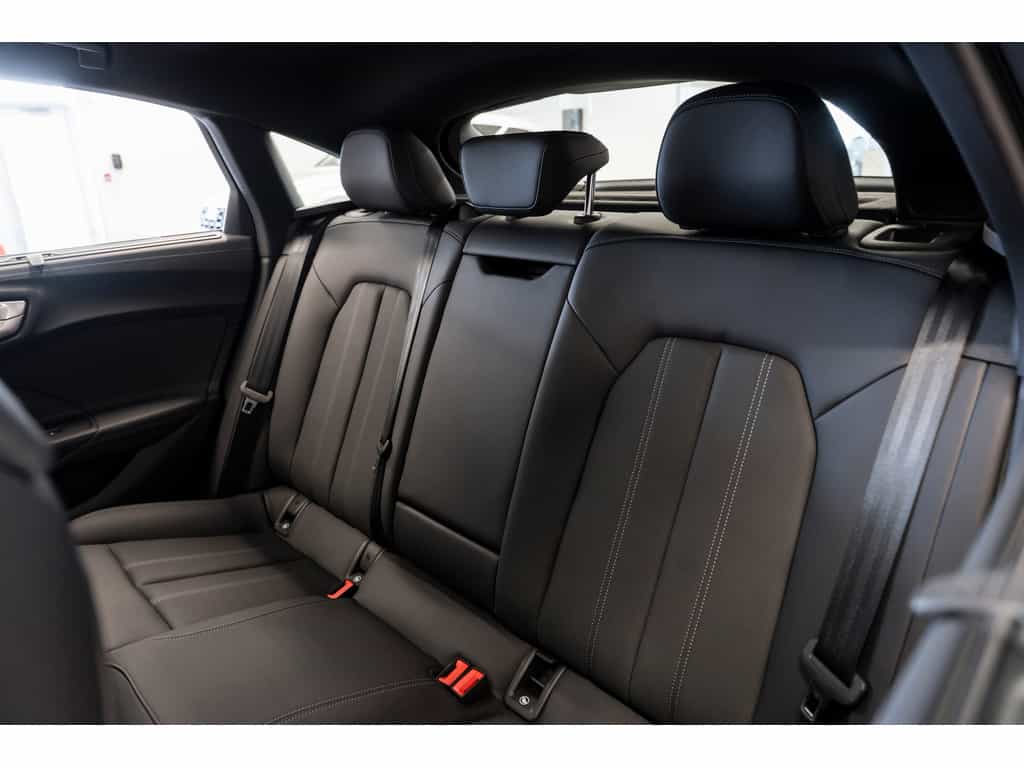 2025 Audi A5 2.0T Progressiv - Image 18