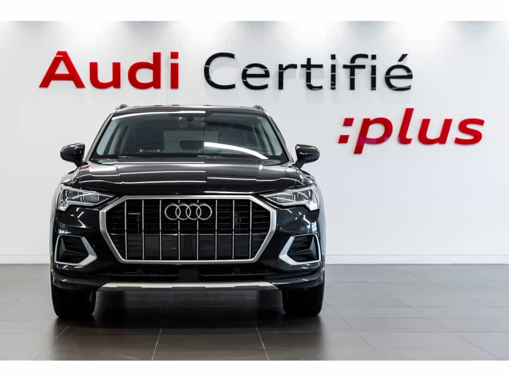 2023 Audi Q3 45 Komfort - Image 2