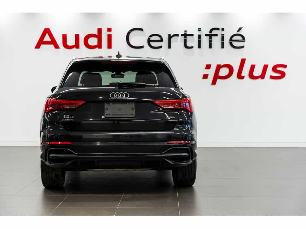 2020 Audi Q3 Progressiv 45 TFSI quattro - Image 4