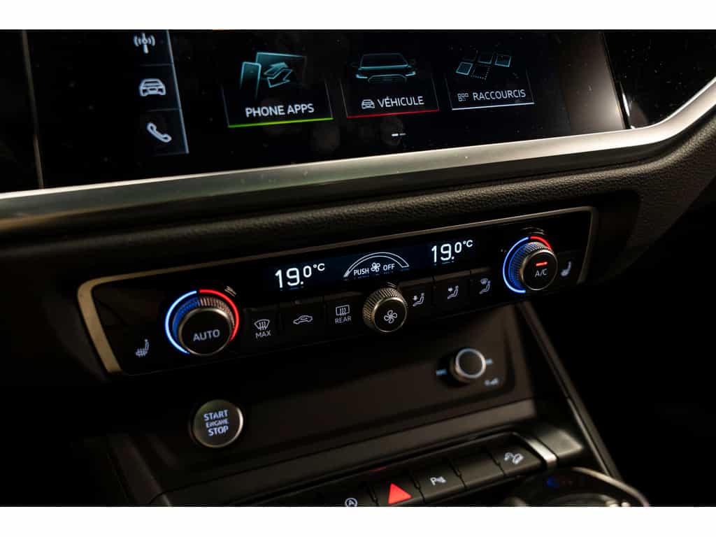 2020 Audi Q3 Progressiv 45 TFSI quattro - Image 23