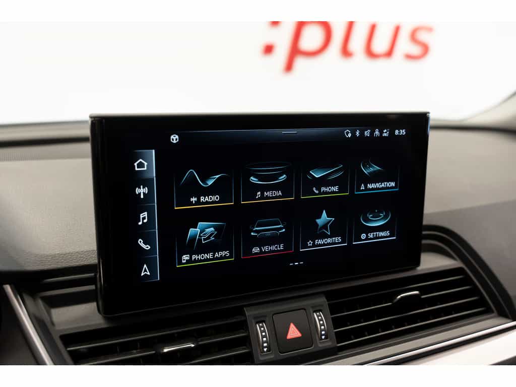 2023 Audi Q5 40 Komfort Quattro - Image 18