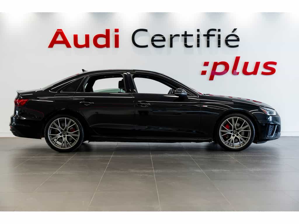 2023 Audi A4 Progressiv 45 TFSI quattro Black Optics - Image 3