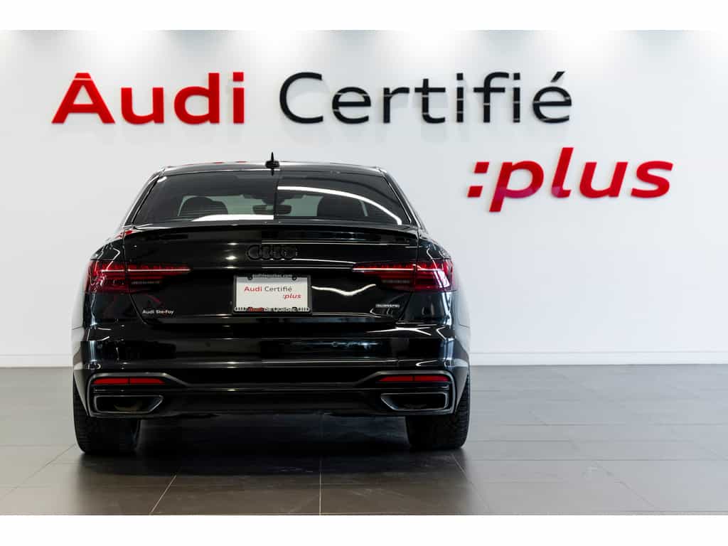 2023 Audi A4 Progressiv 45 TFSI quattro Black Optics - Image 4