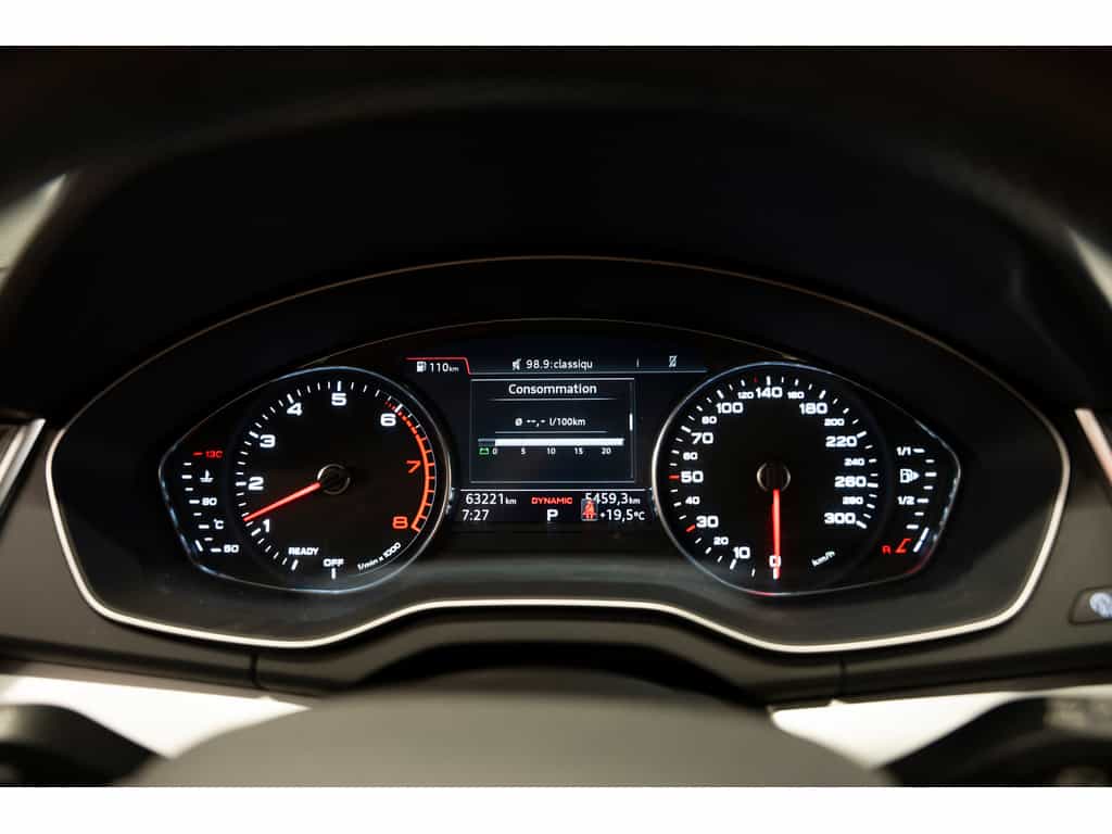 2020 Audi Q5 45 Komfort - Image 20