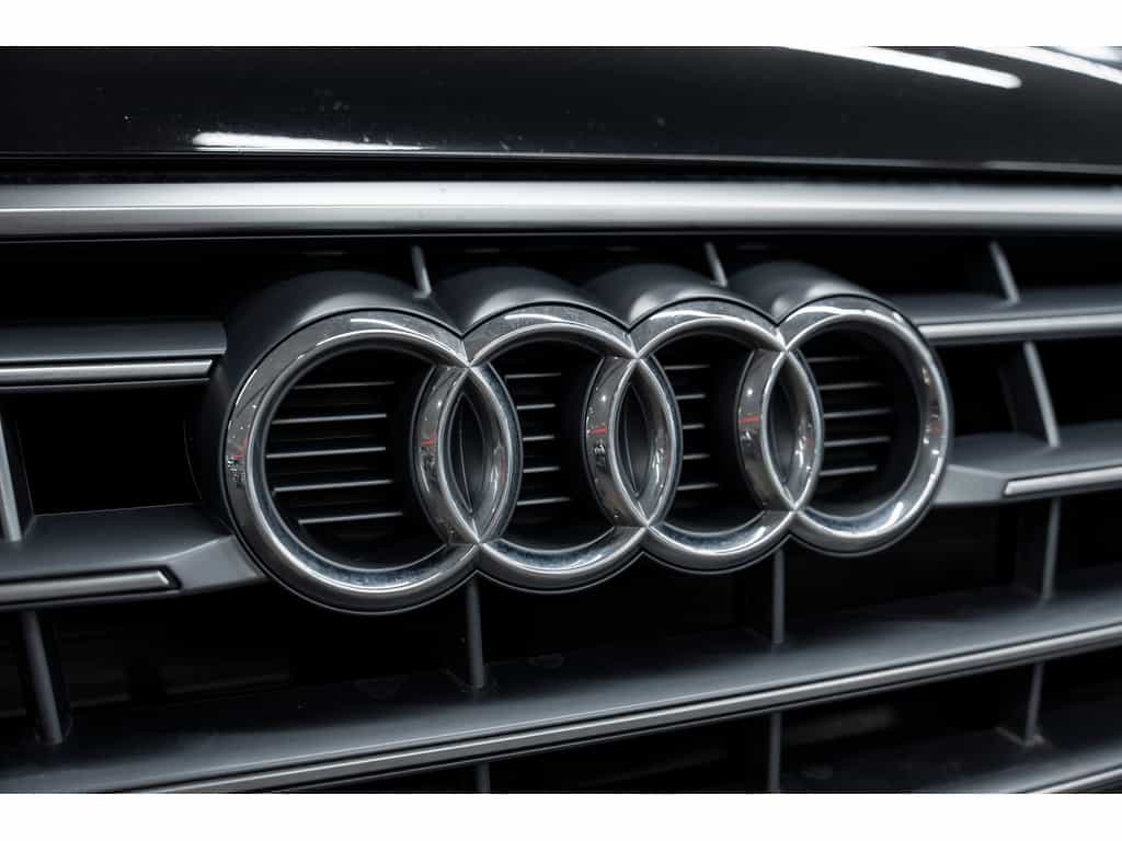 2020 Audi Q5 45 Komfort - Image 23