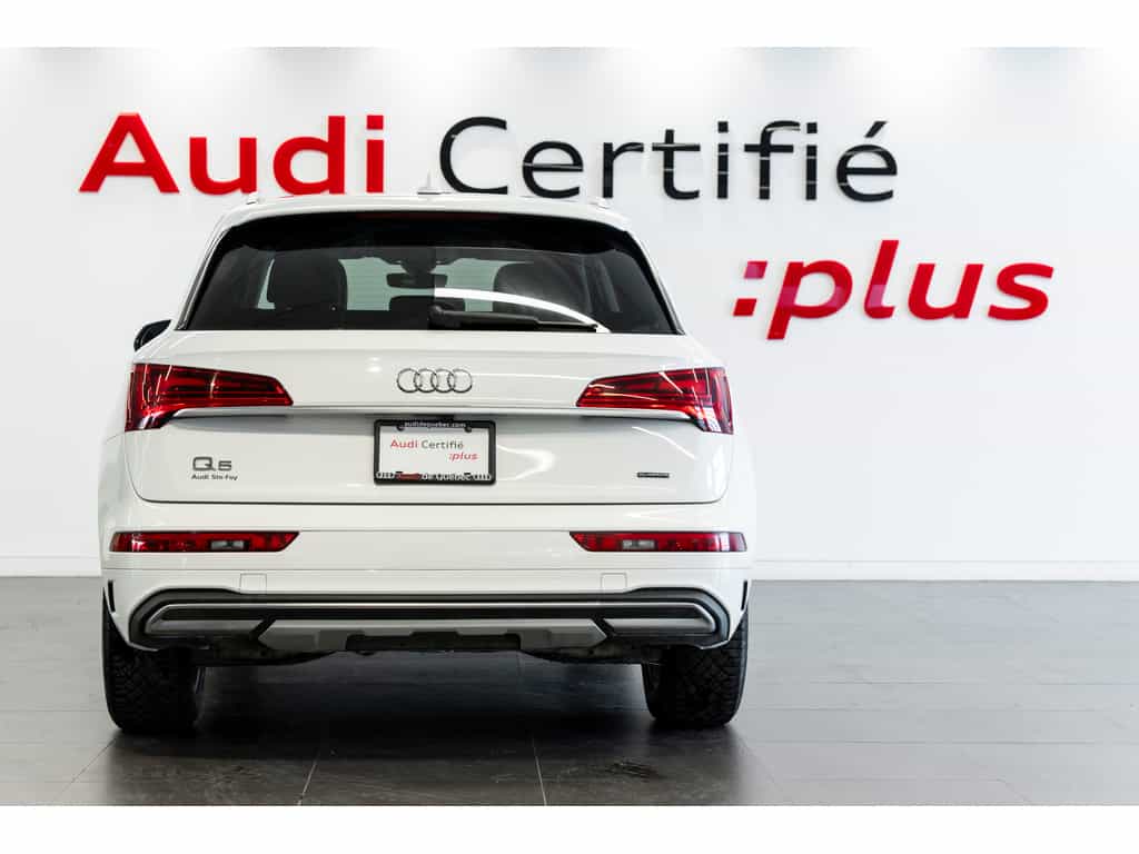 2022 Audi Q5 45 Komfort - Image 4