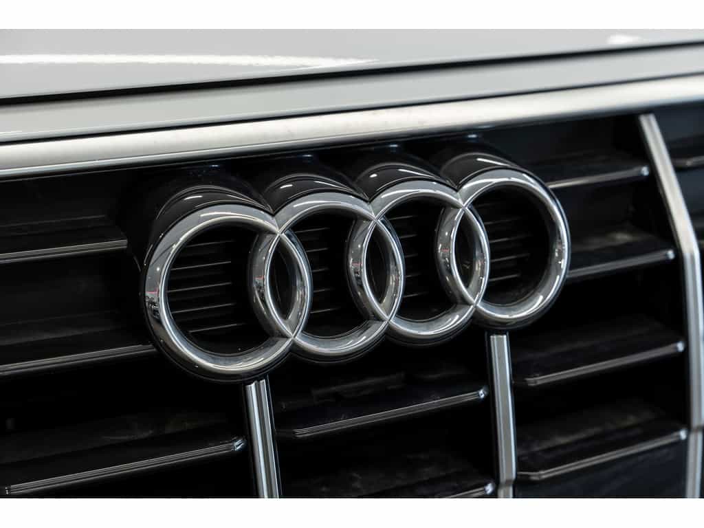 2022 Audi Q5 45 Komfort - Image 27