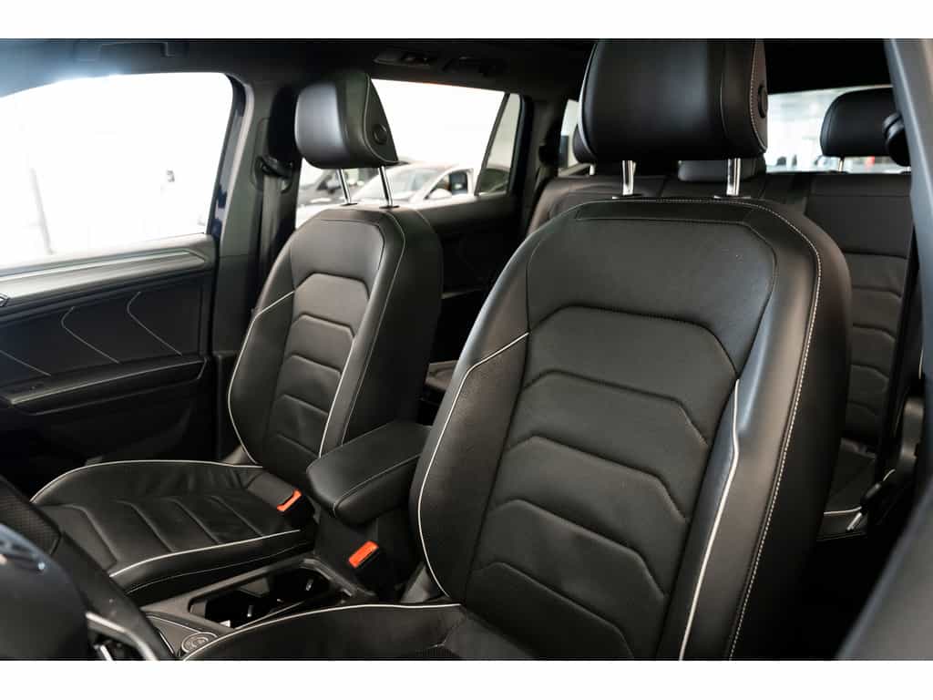 2023 Volkswagen Tiguan Highline - Image 12