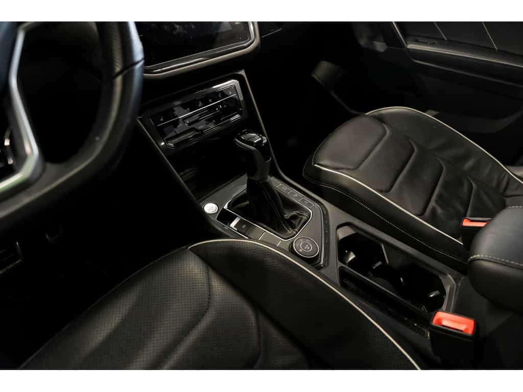 2023 Volkswagen Tiguan Highline - Image 16