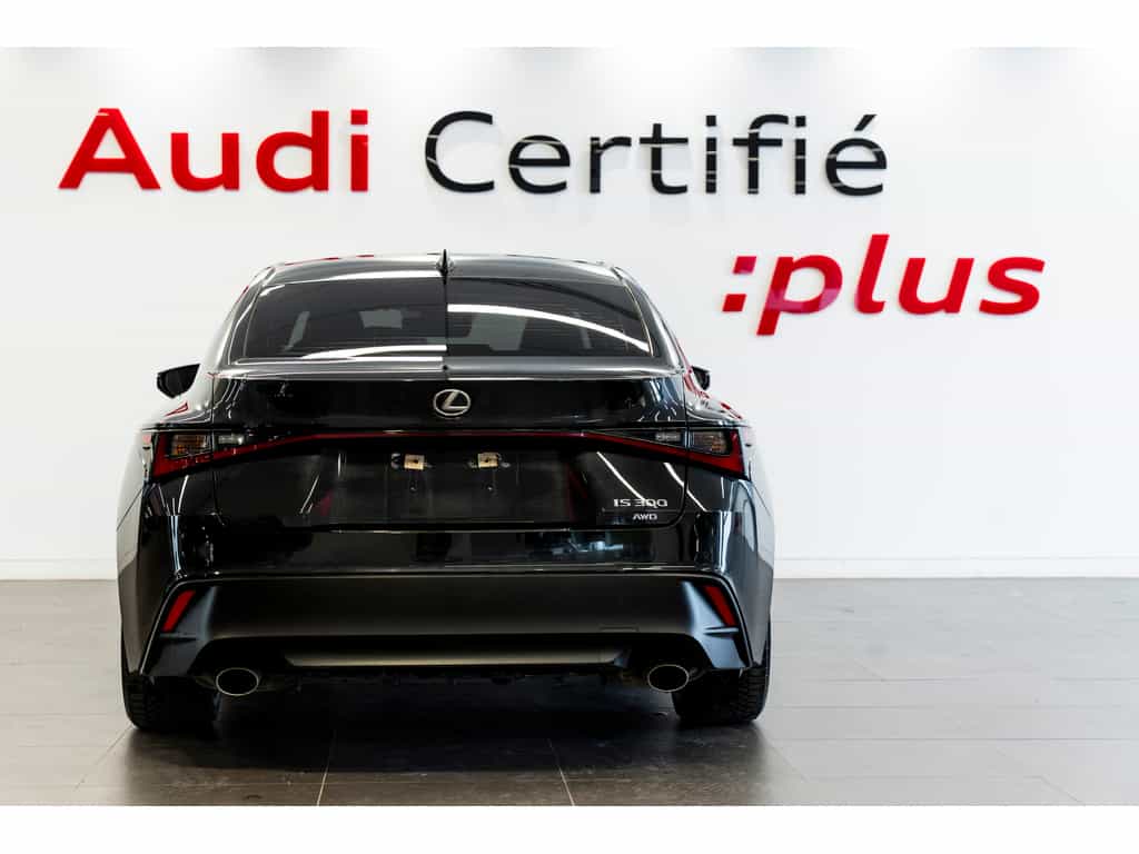 Image 2 Lexus IS 300 2023