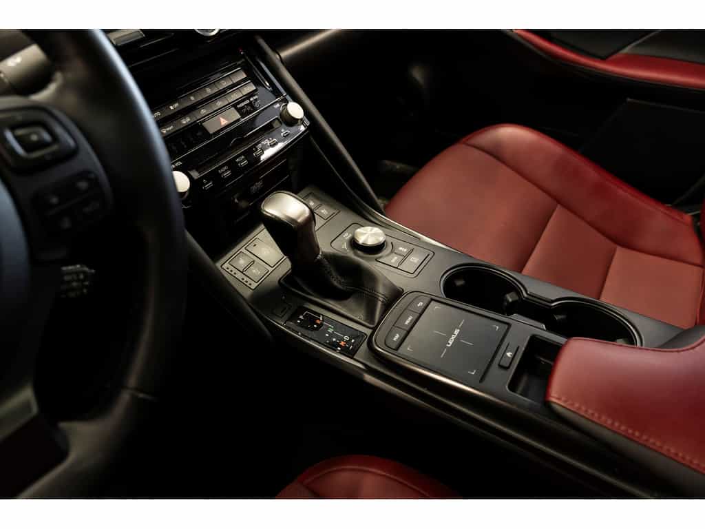 Image 14 Lexus IS 300 2023