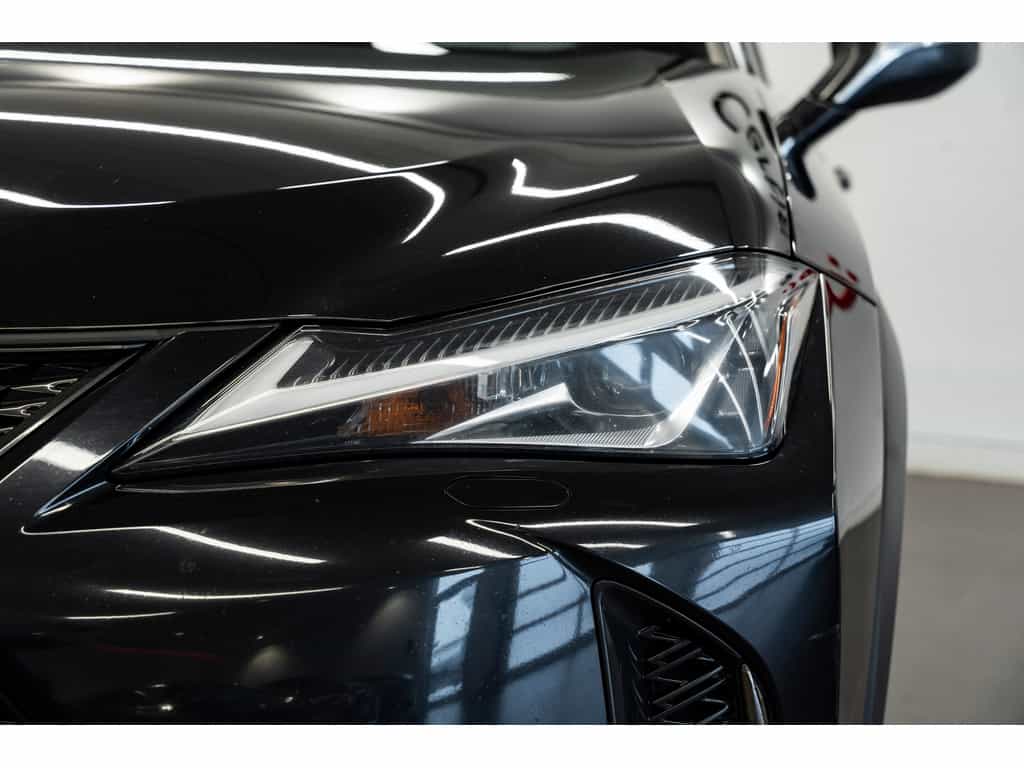 2021 Lexus UX UX 250h Luxury - Image 9