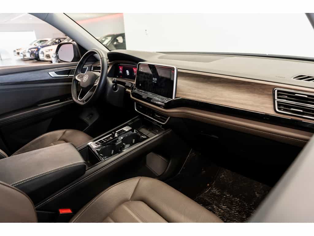 2024 Volkswagen Atlas Highline 4Motion - Image 6