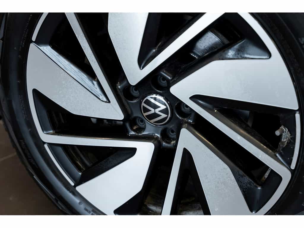 2024 Volkswagen Atlas Highline 4Motion - Image 8