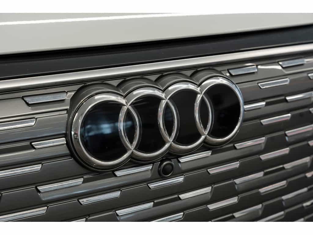 2024 Audi Q4 e-tron Base - Image 10