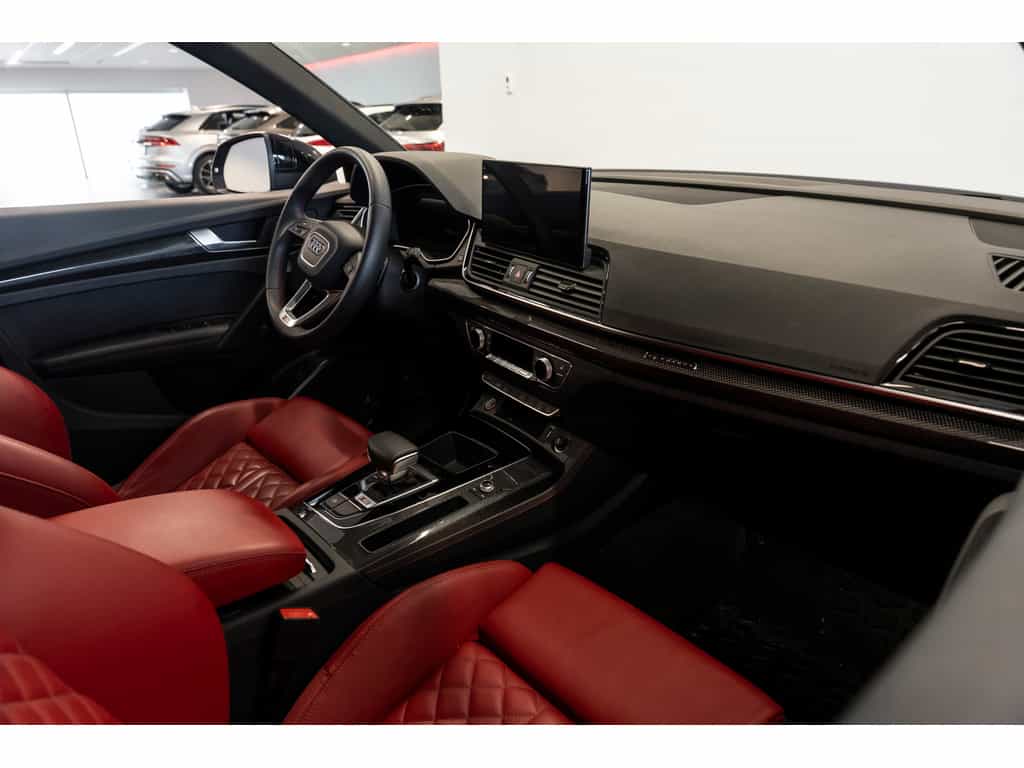 2025 Audi SQ5 Progressiv - Image 6