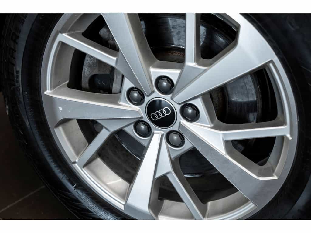 2022 Audi Q3 45 Komfort Quattro Toit panoramique - Image 8