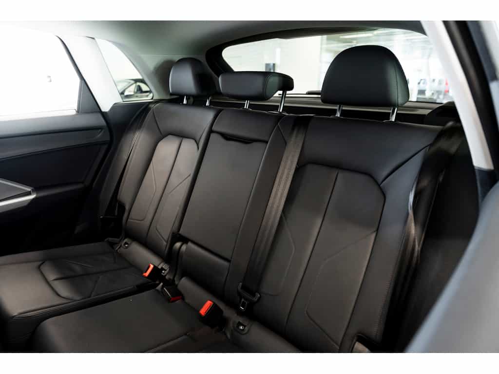 2022 Audi Q3 45 Komfort Quattro Toit panoramique - Image 15