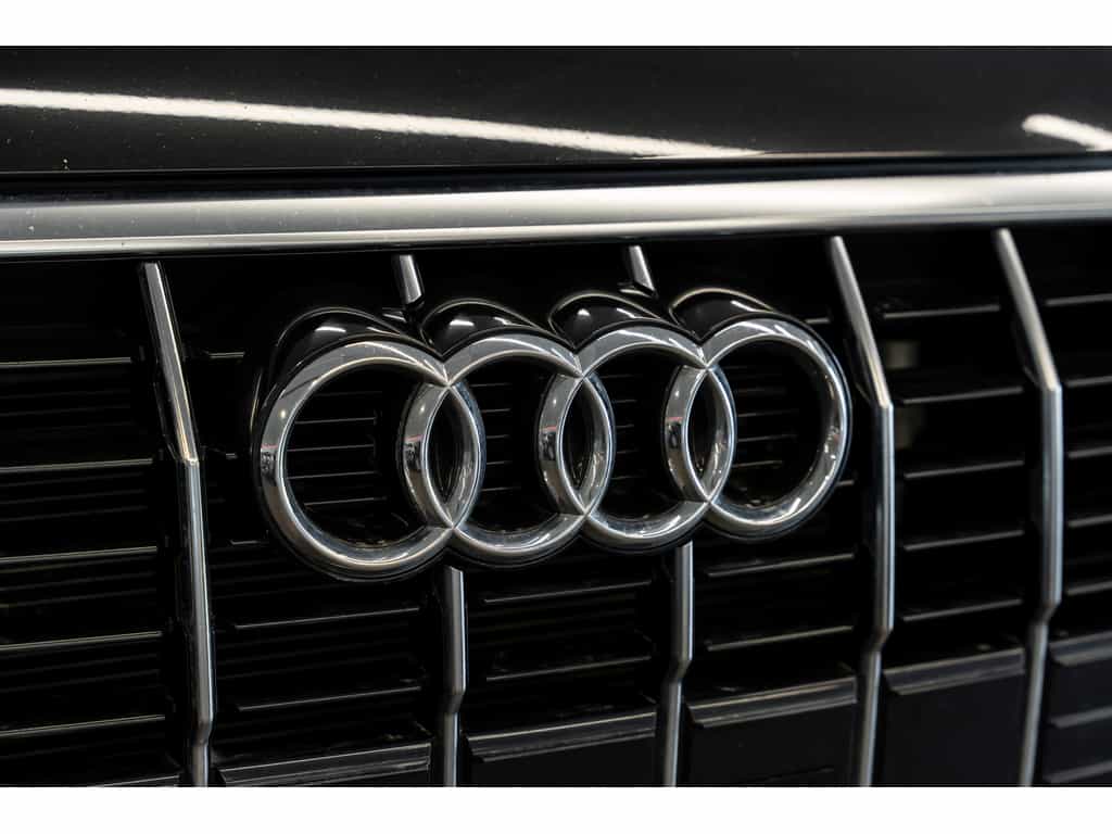 2022 Audi Q3 45 Komfort Quattro Toit panoramique - Image 25