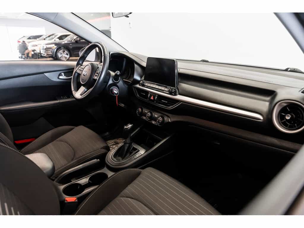 2020 Kia Forte LX - Image 6