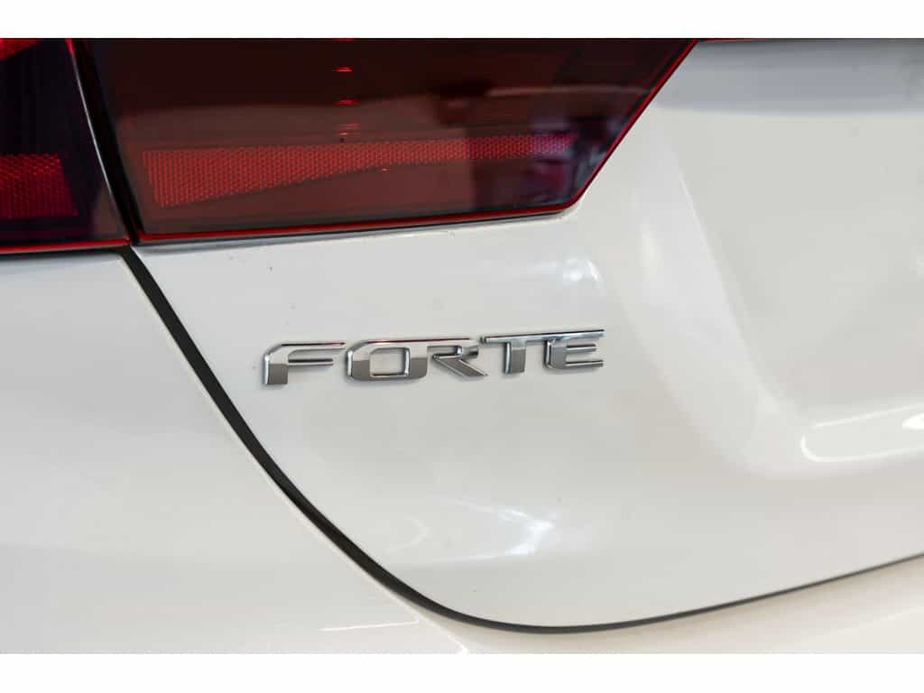 2020 Kia Forte LX - Image 20