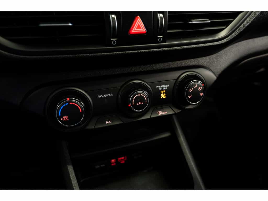 2020 Kia Forte LX - Image 22