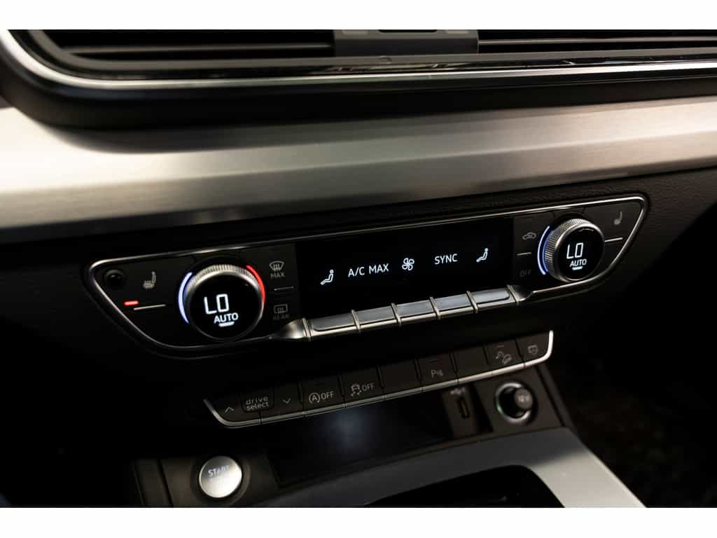 2023 Audi Q5 Sportback Progressiv - Image 28