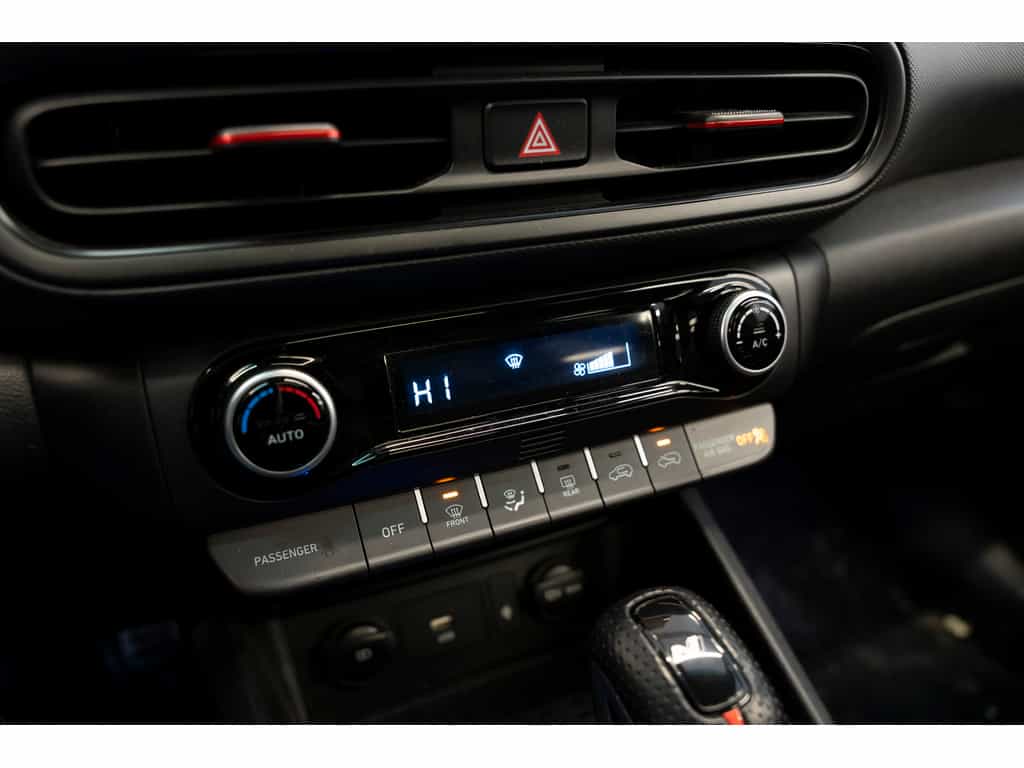 2023 Hyundai Kona N Line - Image 16