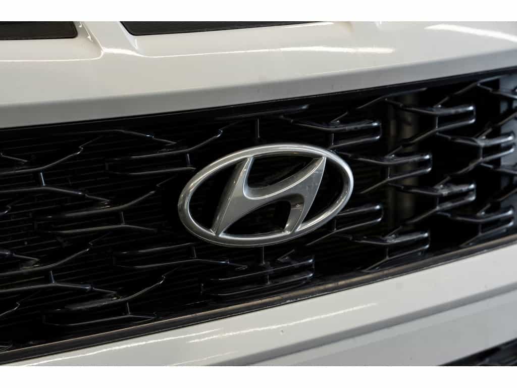 2023 Hyundai Kona N Line - Image 25