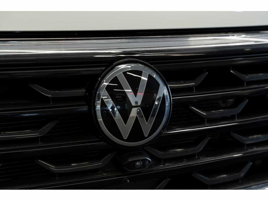 2025 Volkswagen Atlas Execline - Image 9