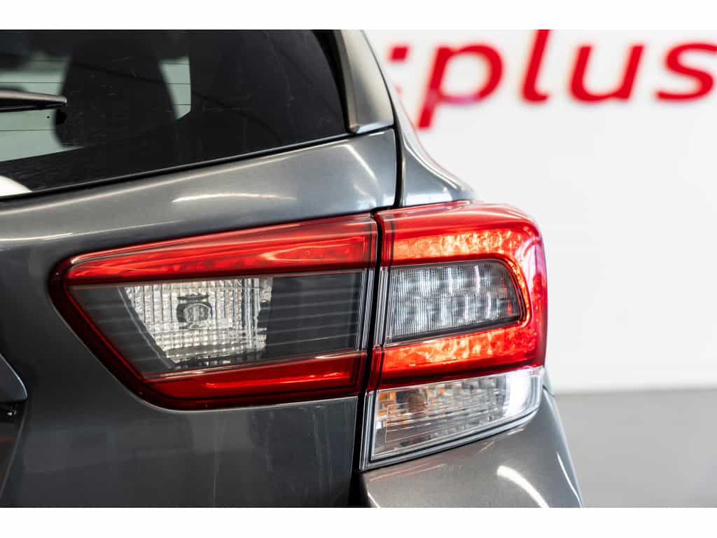 2021 Subaru Crosstrek Convenience - Image 8