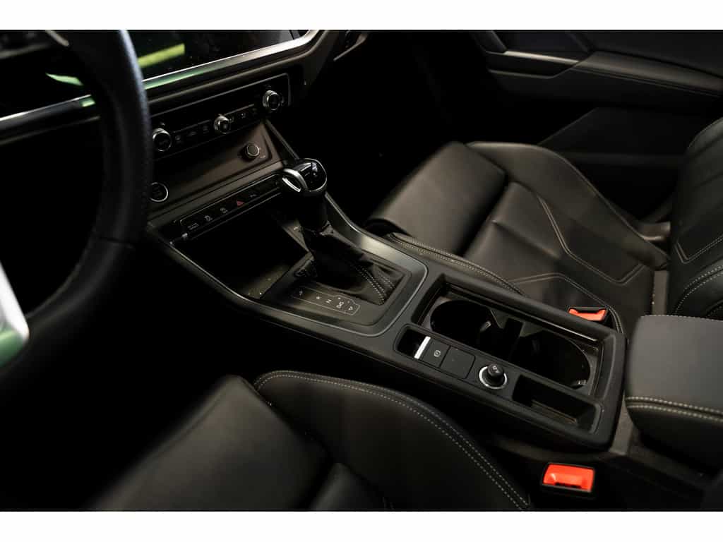 2024 Audi Q3 Progressiv - Image 16