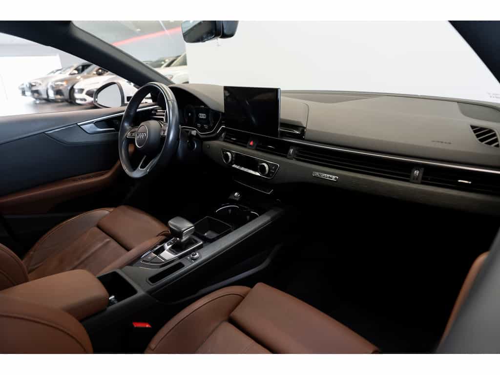 2022 Audi A5 Progressiv Toit panoramique Ensemble Confort - Image 6