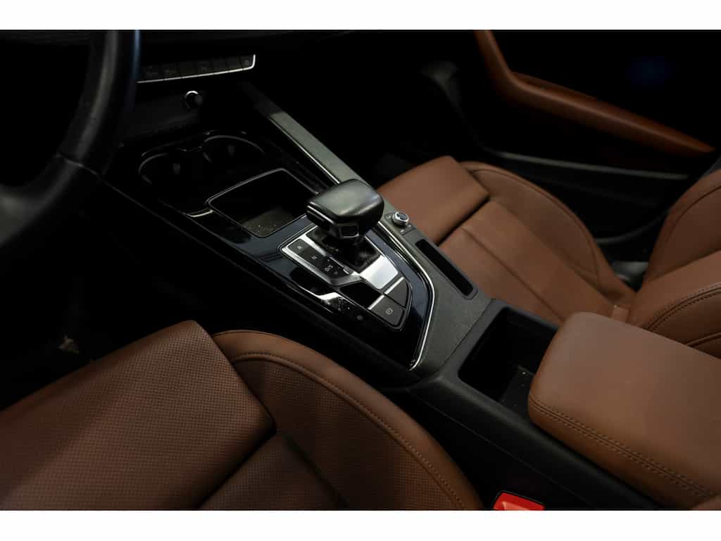 2022 Audi A5 Progressiv Toit panoramique Ensemble Confort - Image 16