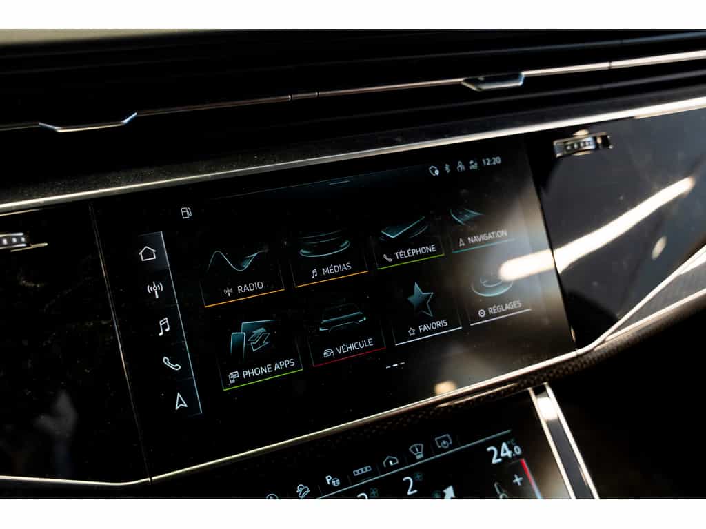 2023 Audi SQ8 V8 4.0L TFSI Black Optics - Image 20