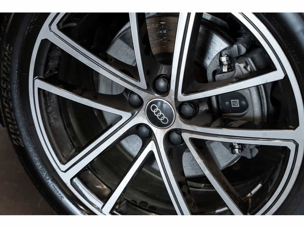 2025 Audi Q5 Progressiv - Image 8