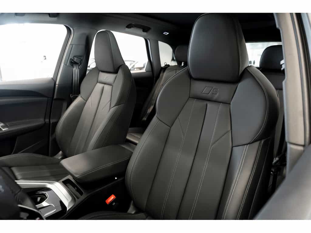 2025 Audi Q5 Progressiv - Image 14